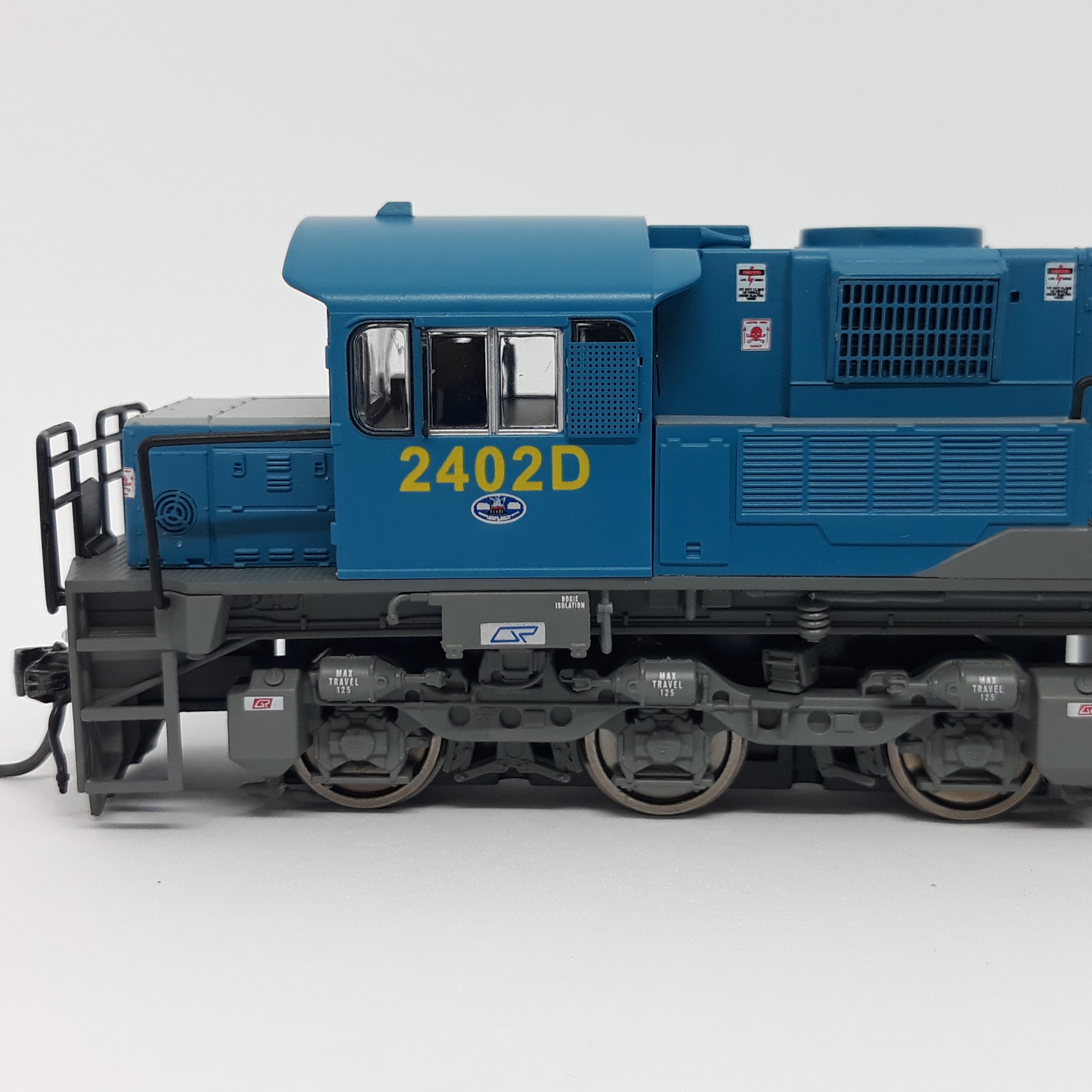RTR037 2400 Class Locomotive #2402D HOn3½